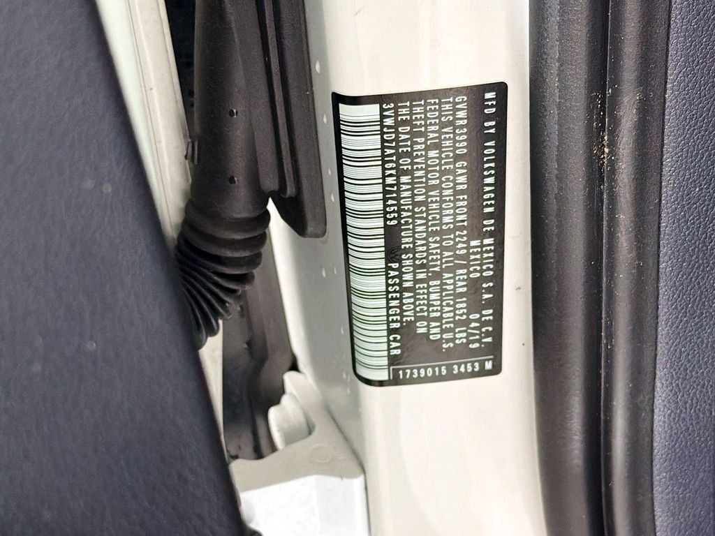 2019 Volkswagen Beetle 2.0T SE