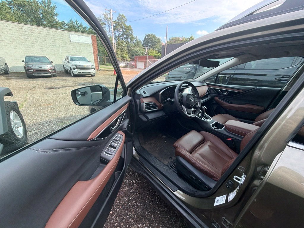 2025 Subaru Outback Touring XT