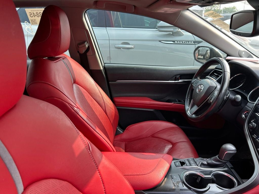 2019 Toyota Camry XSE