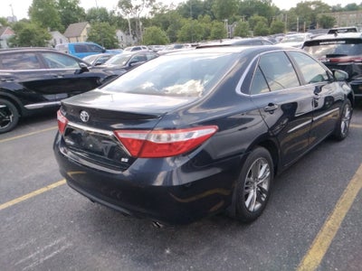 2016 Toyota Camry SE