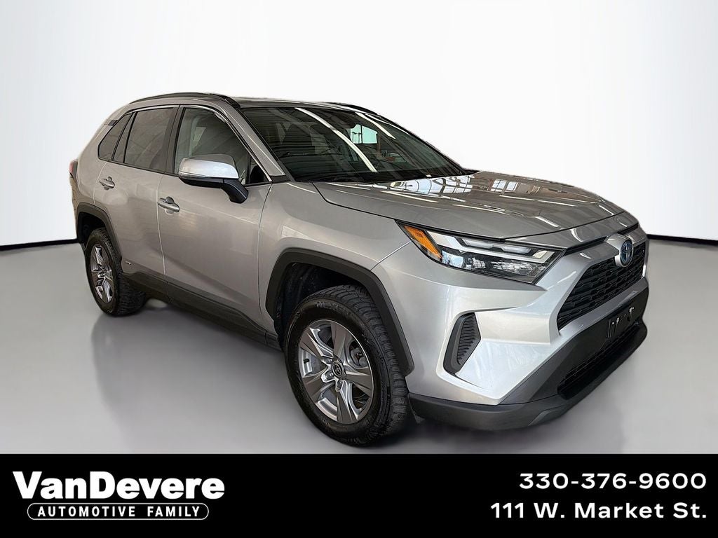 2022 Toyota RAV4 Hybrid XLE