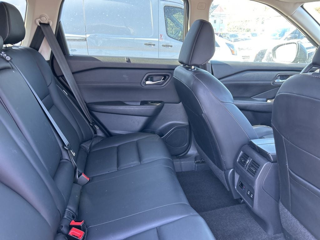 2024 Nissan Rogue SL