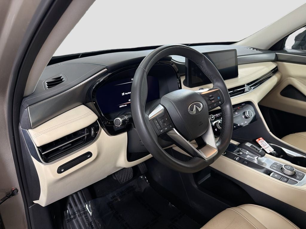 2023 INFINITI QX60 LUXE