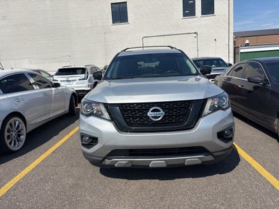2020 Nissan Pathfinder SL