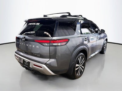2024 Nissan Pathfinder Platinum