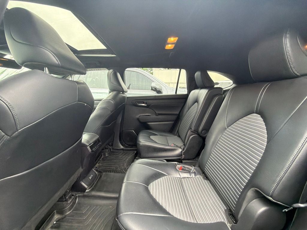 2023 Toyota Highlander XSE