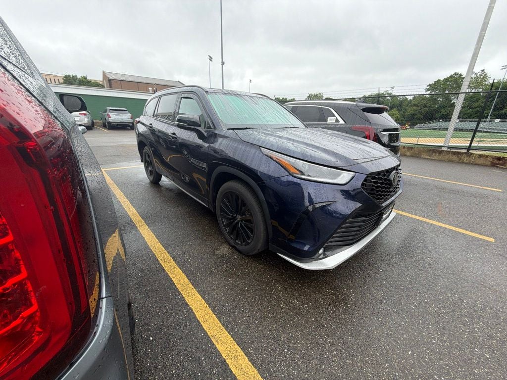 2023 Toyota Highlander XSE