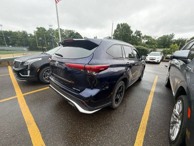 2023 Toyota Highlander XSE