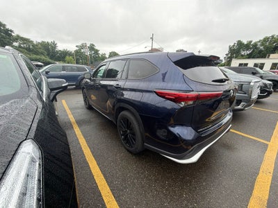 2023 Toyota Highlander XSE