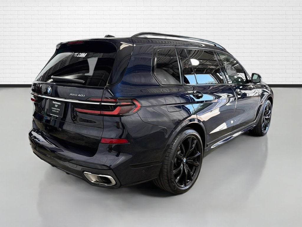 2024 BMW X7 xDrive40i