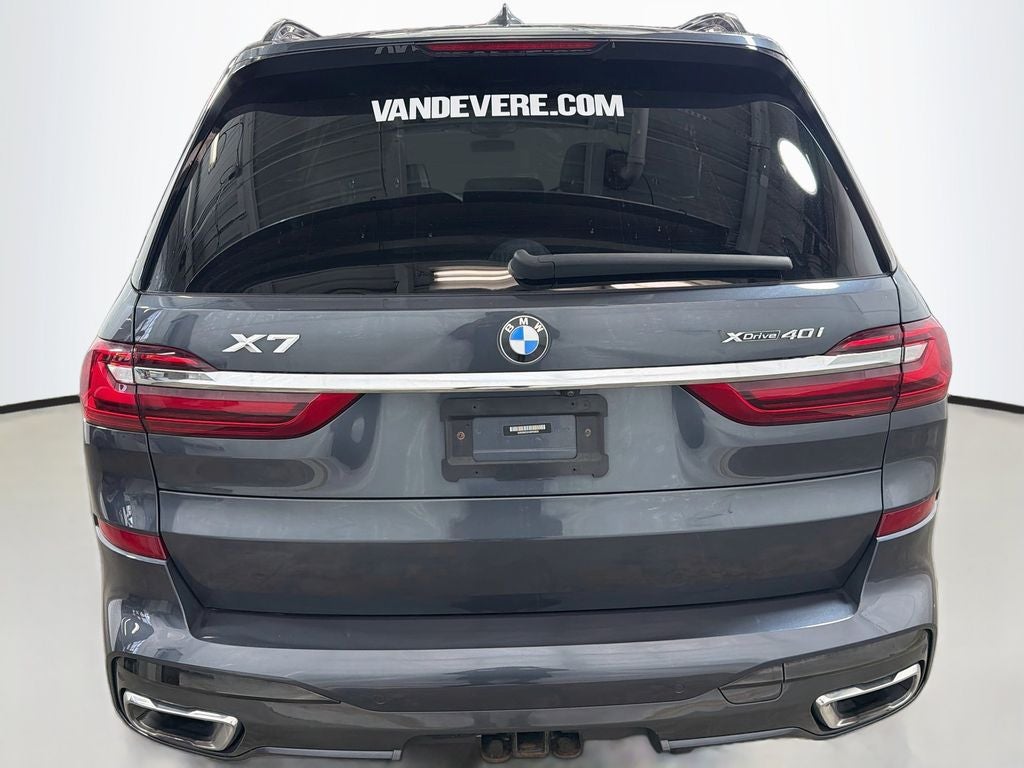 2021 BMW X7 xDrive40i