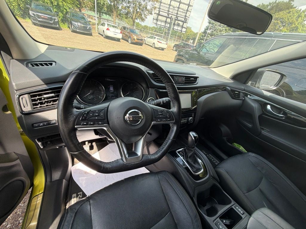 2017 Nissan Rogue Sport SL