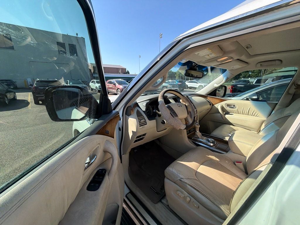 2011 INFINITI QX56 Base