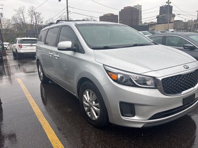 2015 Kia Sedona LX