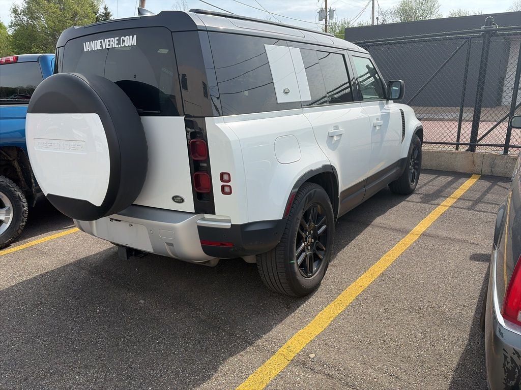 2022 Land Rover Defender 110 S