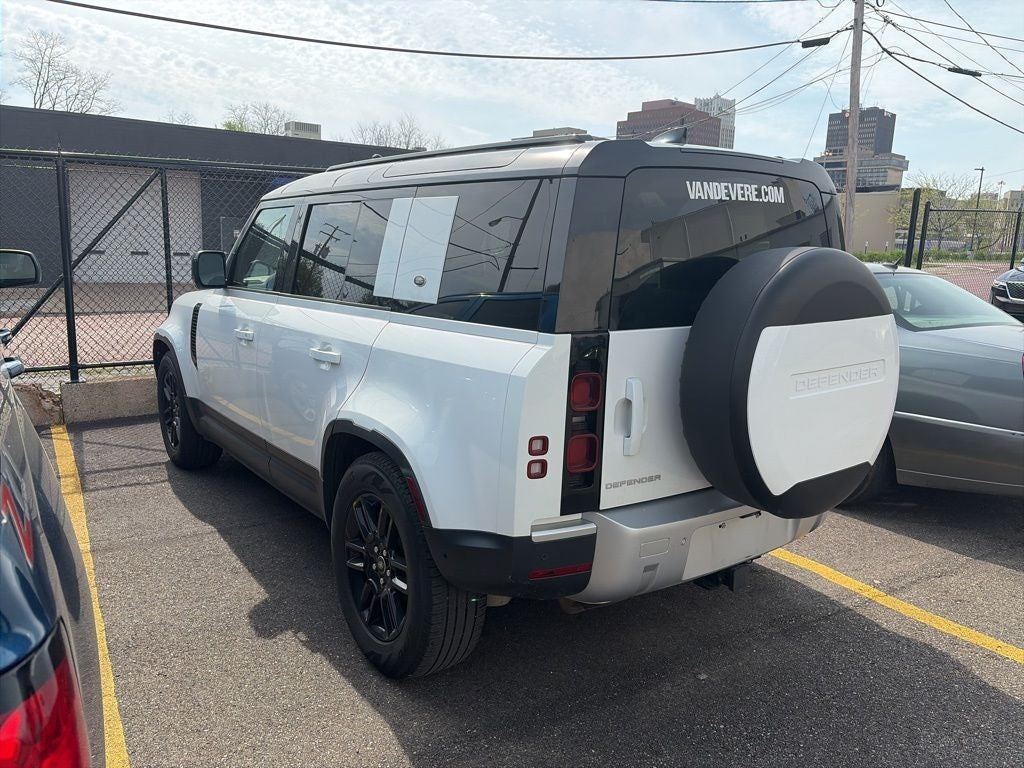 2022 Land Rover Defender 110 S