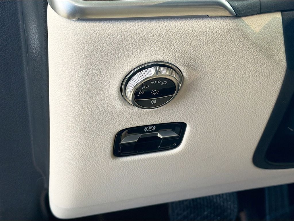 2023 Mercedes-Benz GLC GLC 300 4MATIC®