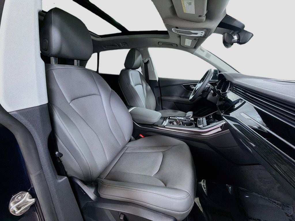 2025 Audi Q8 55 Premium Plus quattro