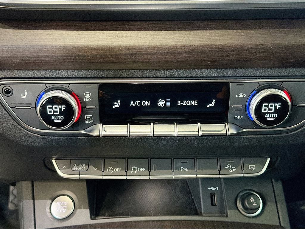 2023 Audi Q5 45 S line Premium quattro