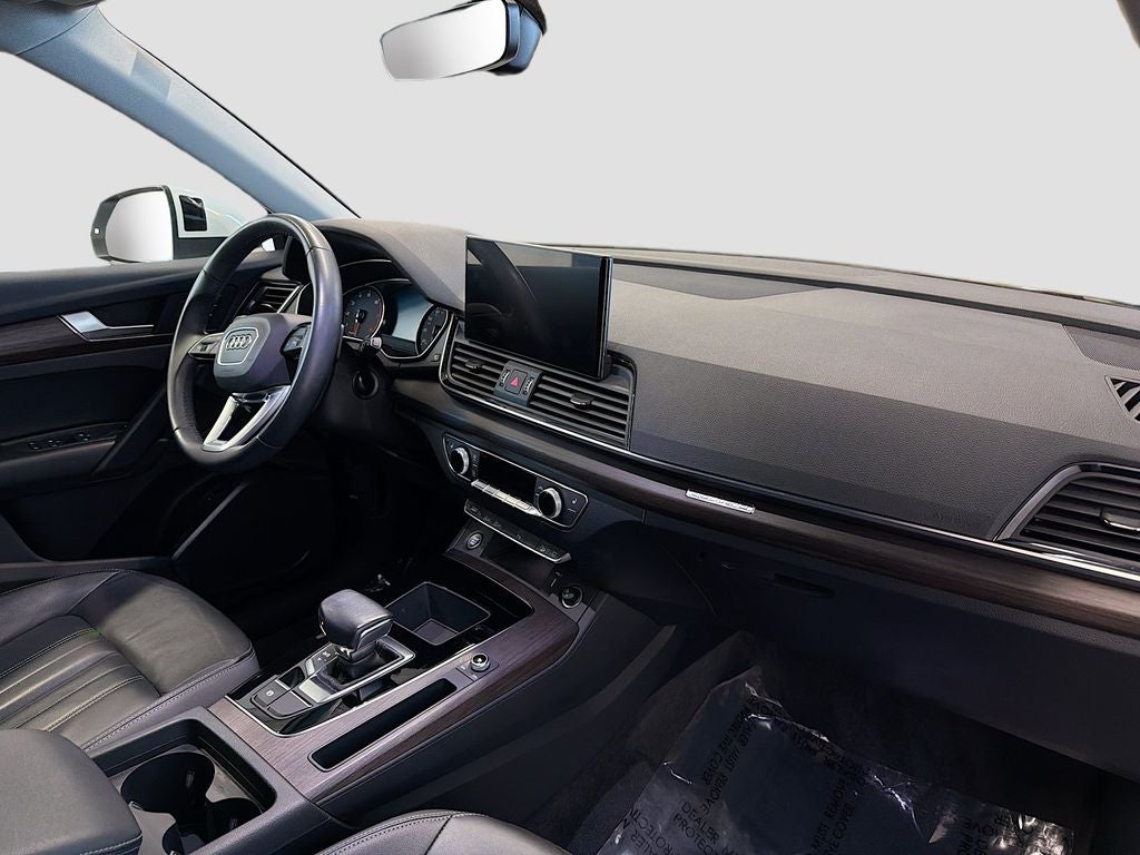 2023 Audi Q5 45 S line Premium quattro