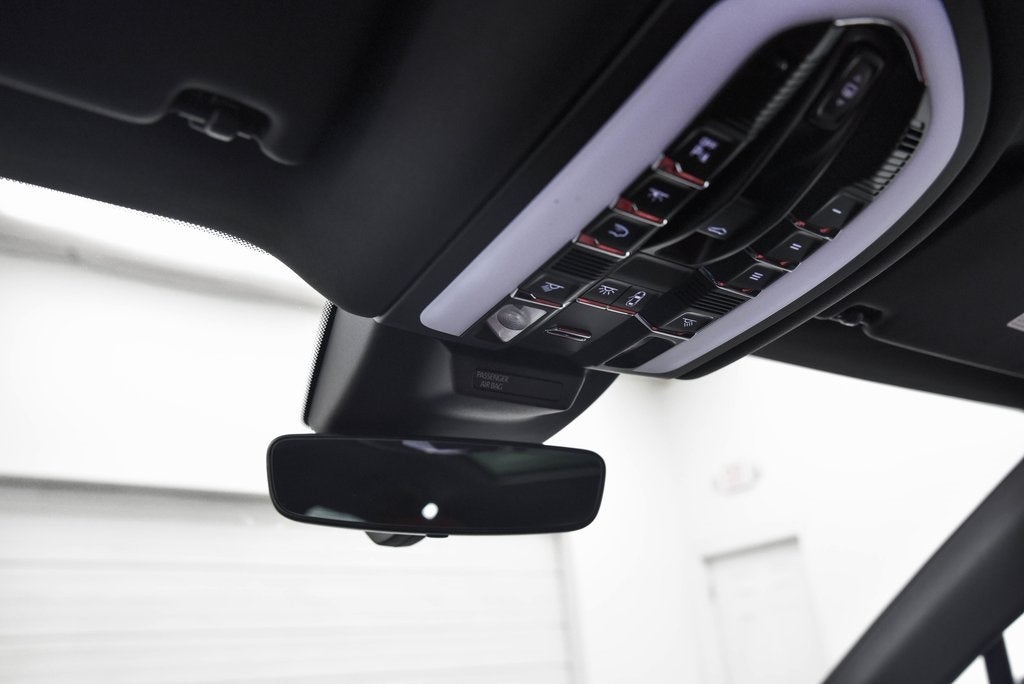 2021 Porsche Macan S