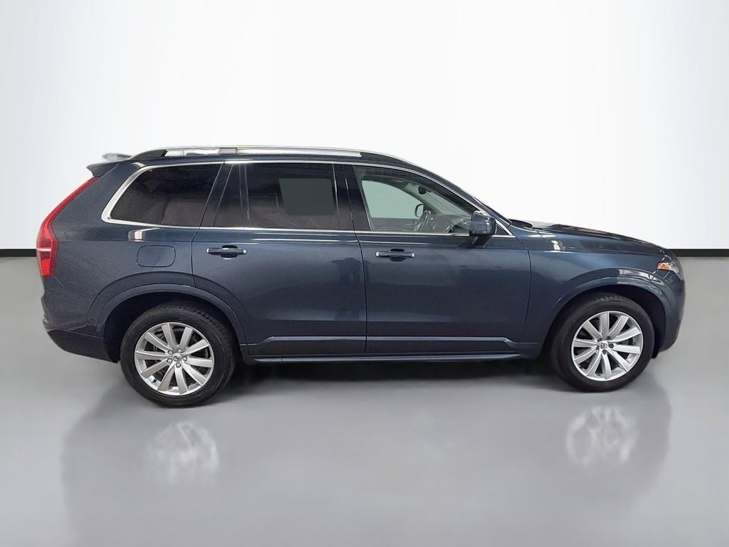 2019 Volvo XC90 T6 Momentum
