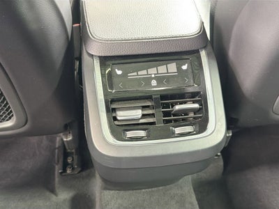 2019 Volvo XC90 T6 Momentum
