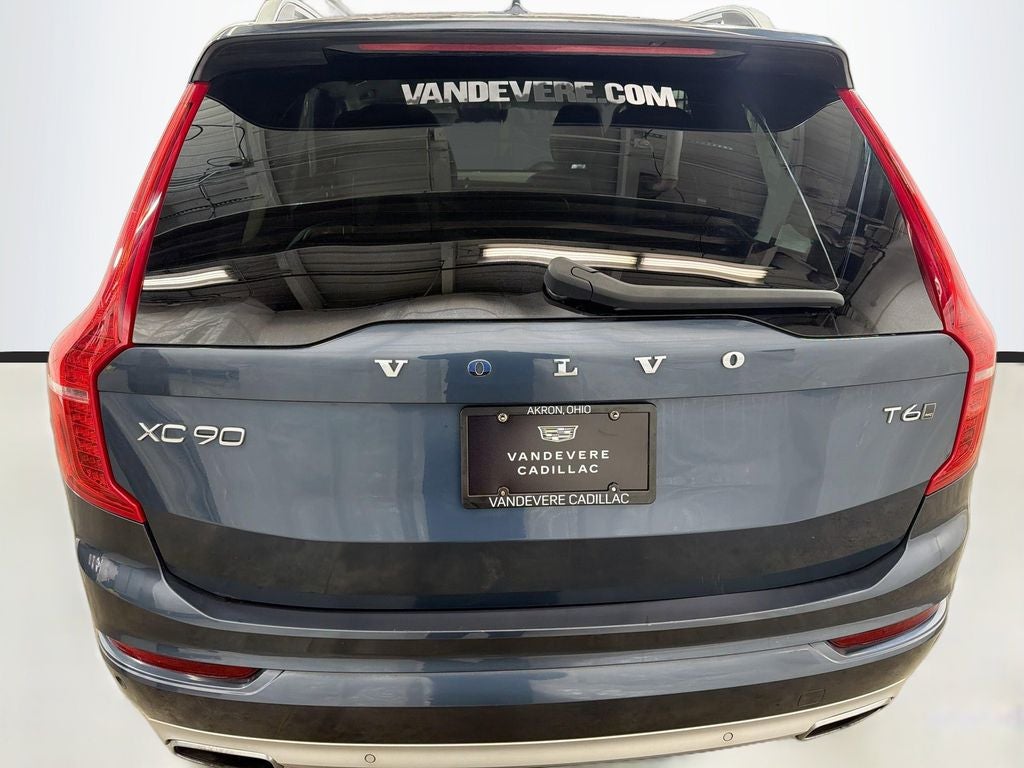 2019 Volvo XC90 T6 Momentum