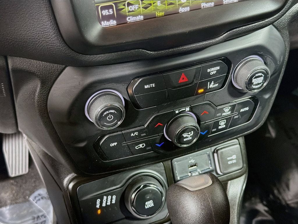 2023 Jeep Renegade Latitude
