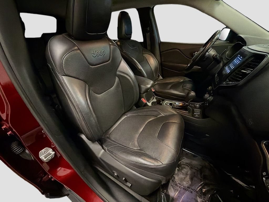 2020 Jeep Cherokee Lux