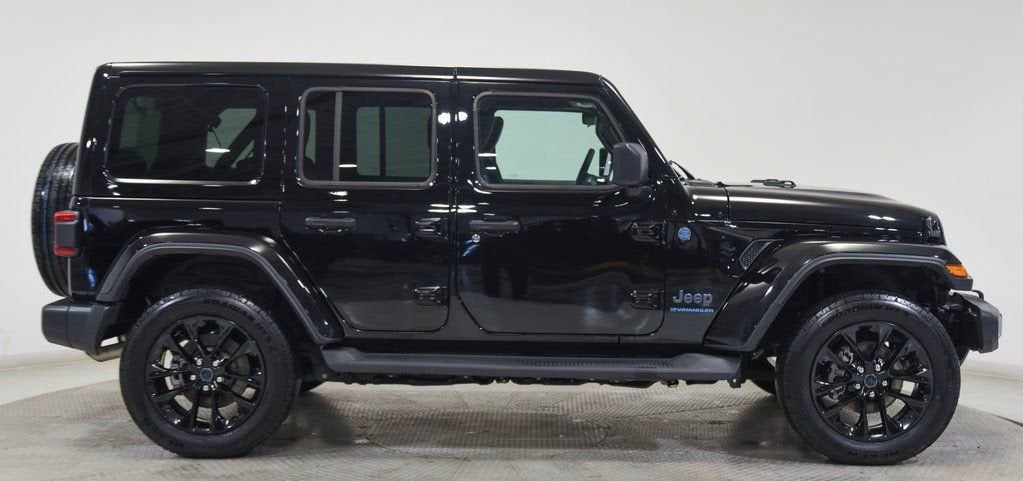 2025 Jeep Wrangler 4xe Sahara