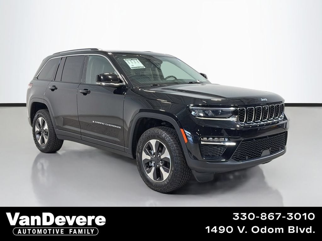 2023 Jeep Grand Cherokee 4xe BASE