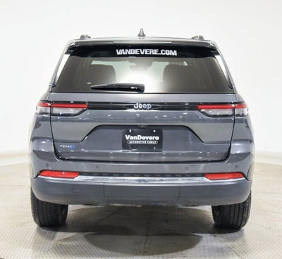 2022 Jeep Grand Cherokee 4xe BASE