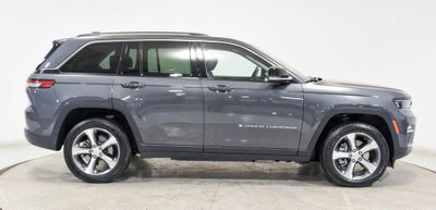 2022 Jeep Grand Cherokee 4xe BASE