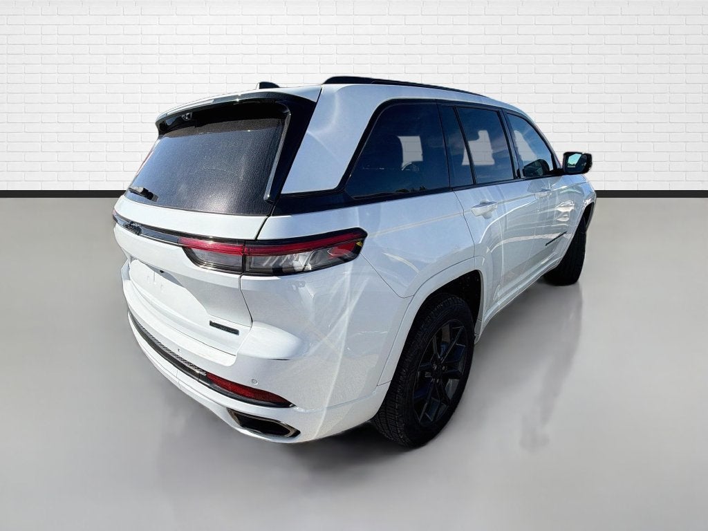 2023 Jeep Grand Cherokee 4xe 30th Anniversary
