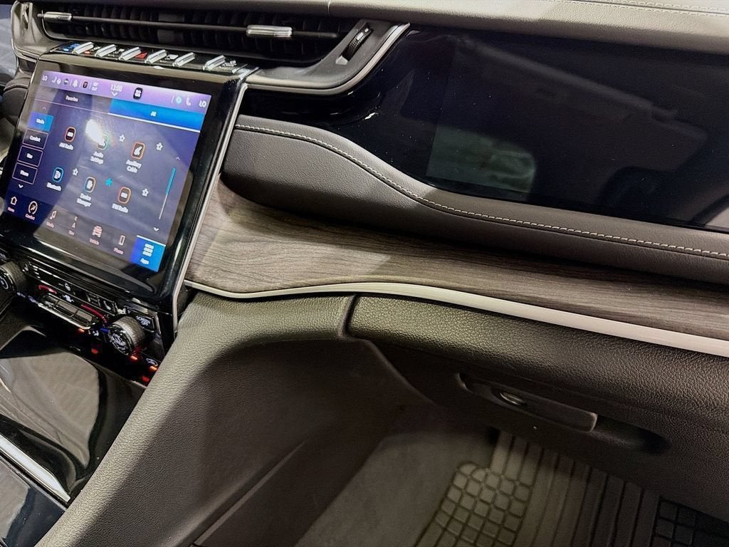 2022 Jeep Grand Cherokee 4xe BASE