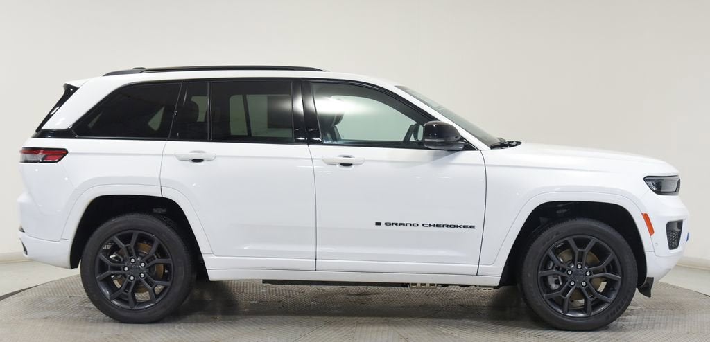 2025 Jeep Grand Cherokee 4xe Anniversary Edition