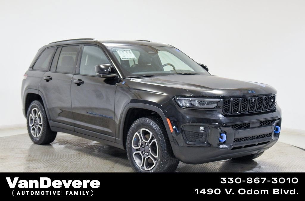 2023 Jeep Grand Cherokee 4xe Trailhawk