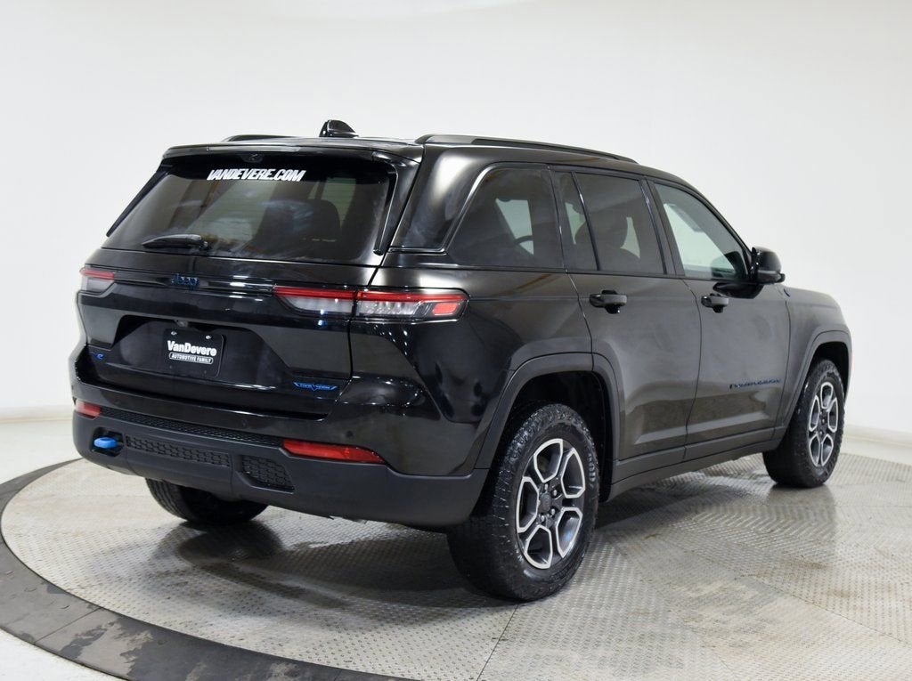 2023 Jeep Grand Cherokee 4xe Trailhawk