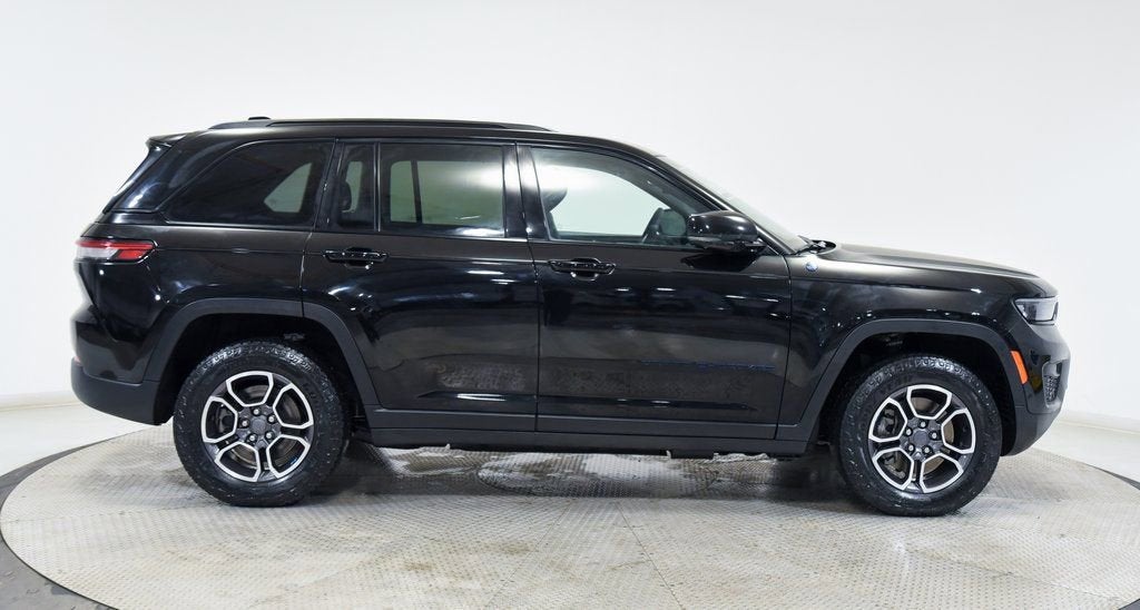 2023 Jeep Grand Cherokee 4xe Trailhawk