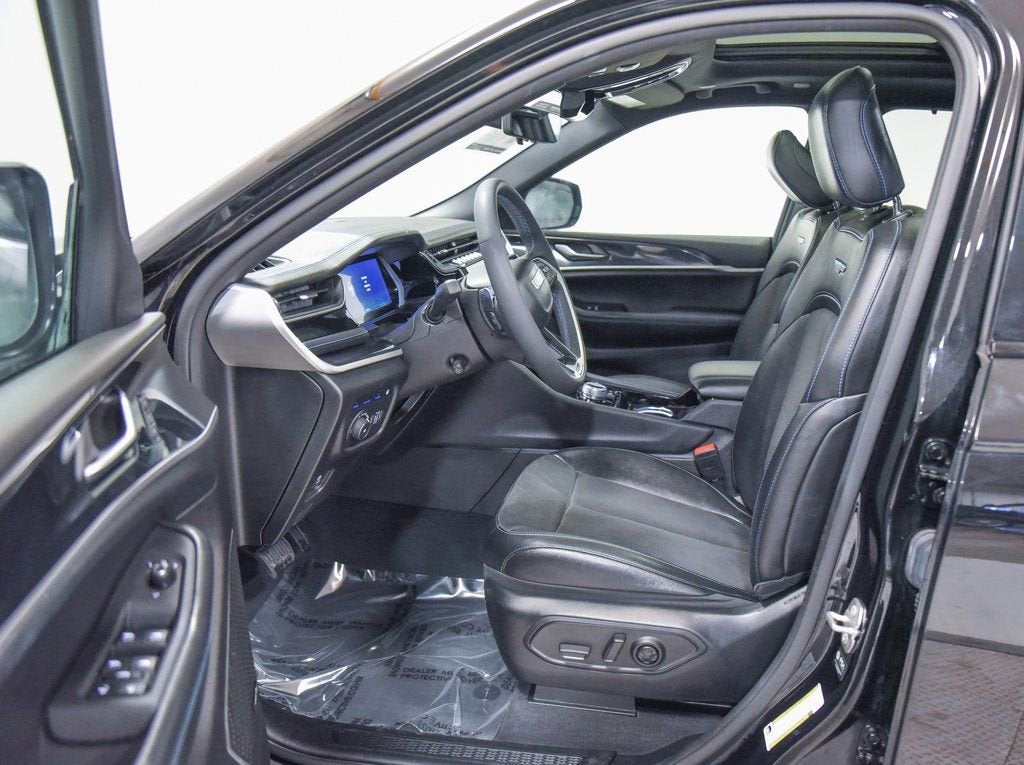 2023 Jeep Grand Cherokee 4xe Trailhawk