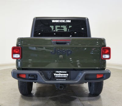 2022 Jeep Gladiator Altitude