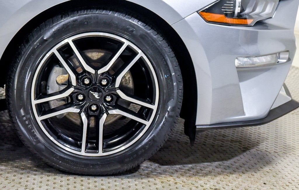 2022 Ford Mustang EcoBoost