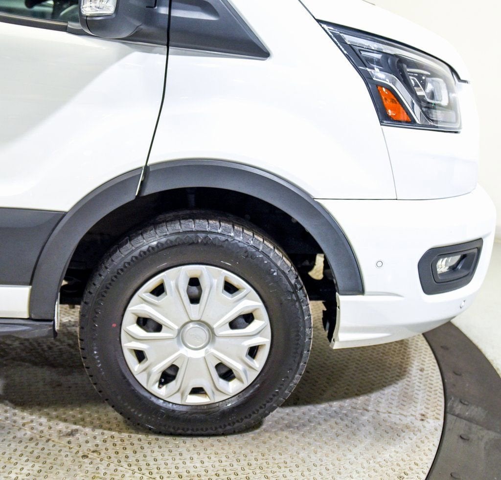 2023 Ford Transit Passenger Wagon XL