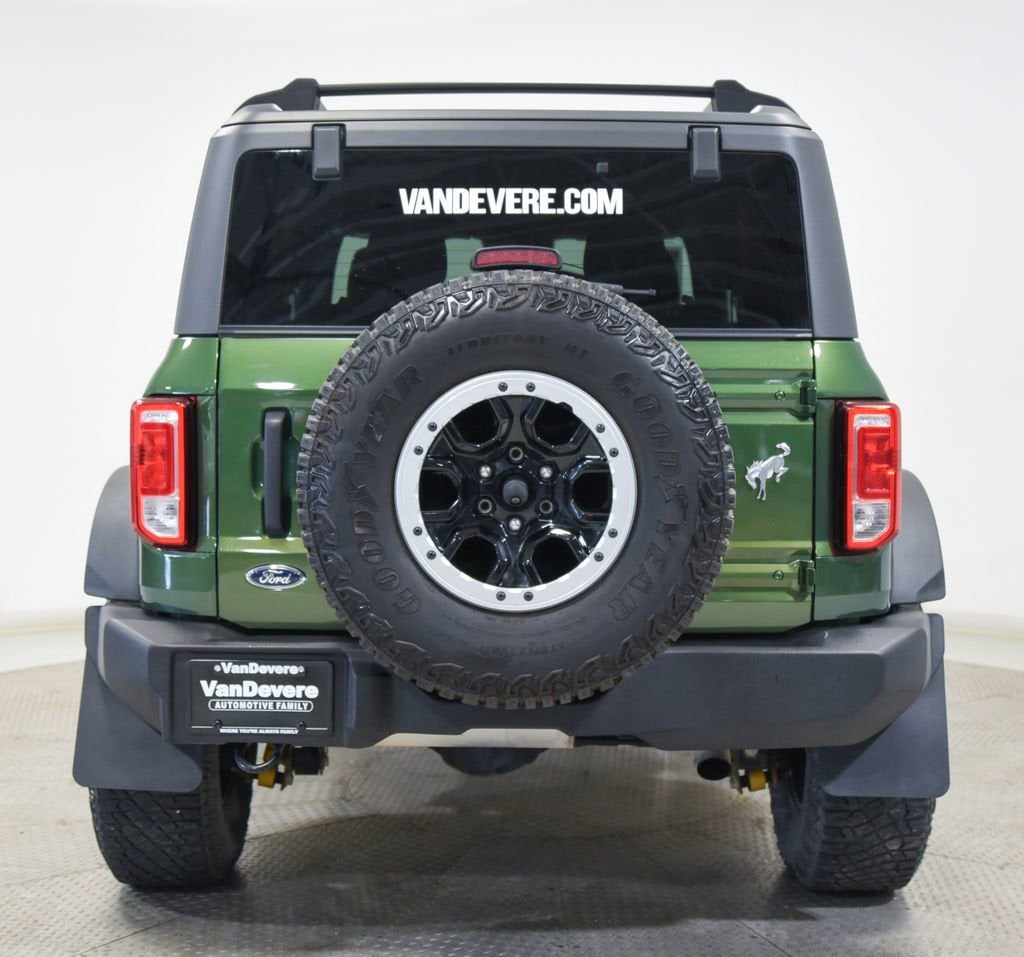 2023 Ford Bronco Base