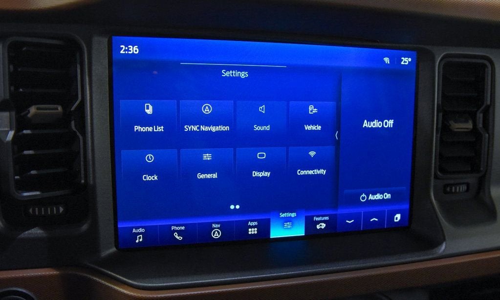 2024 Ford Bronco Outer Banks