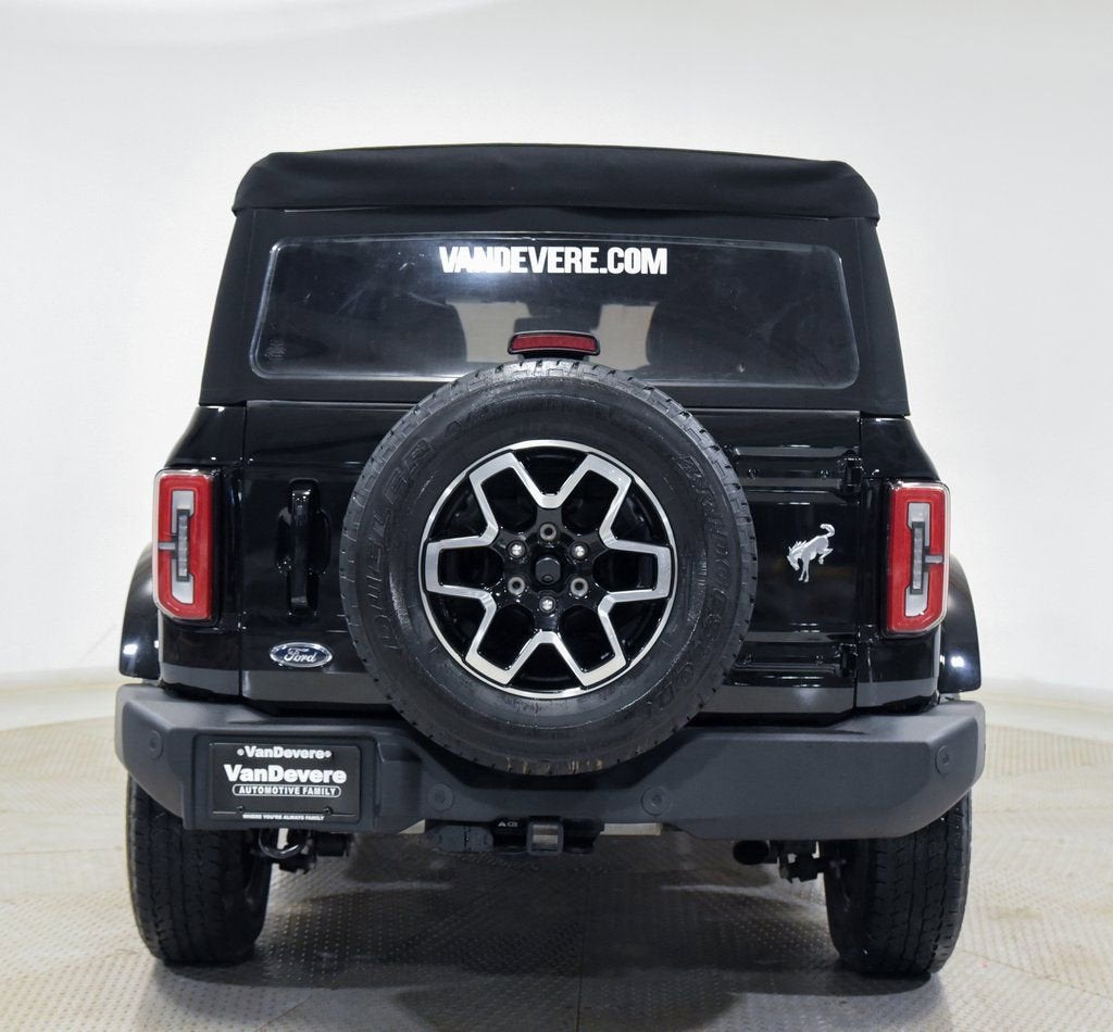 2023 Ford Bronco Base