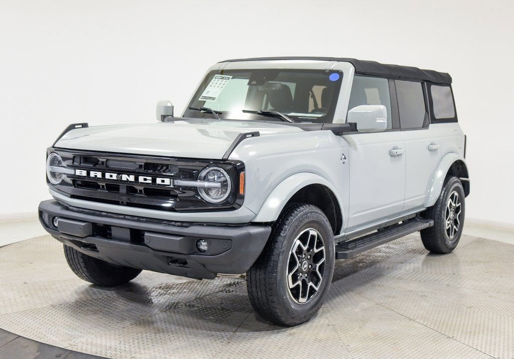 2021 Ford Bronco Base