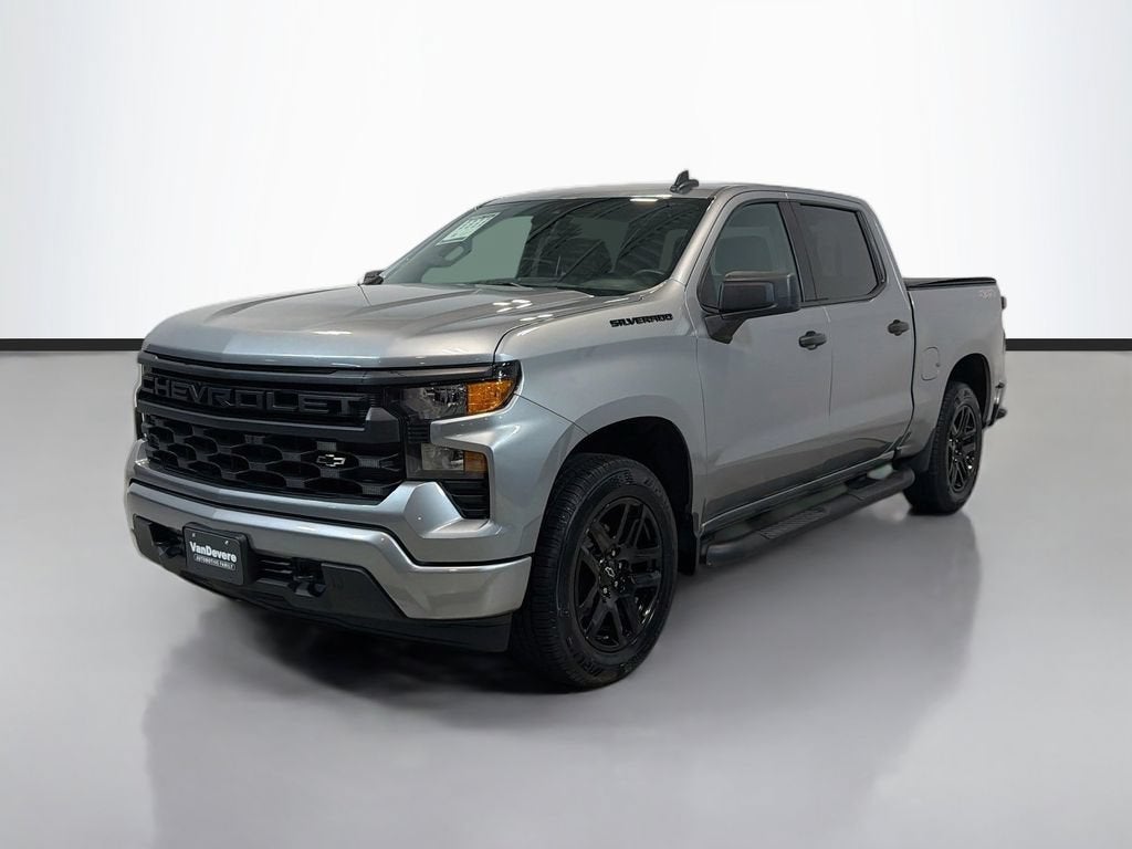 2024 Chevrolet Silverado 1500 Custom