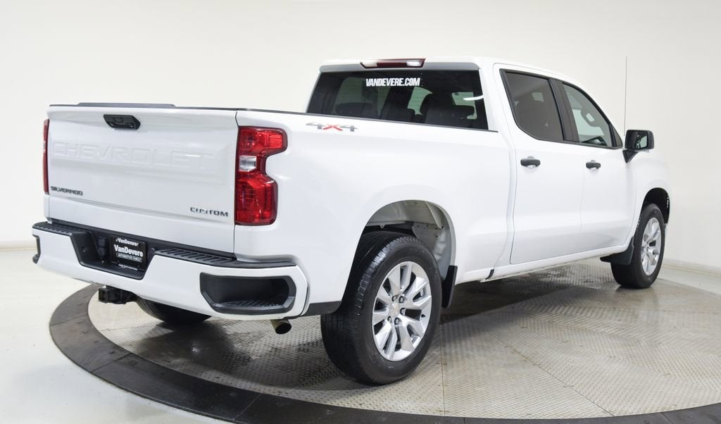 2023 Chevrolet Silverado 1500 Custom
